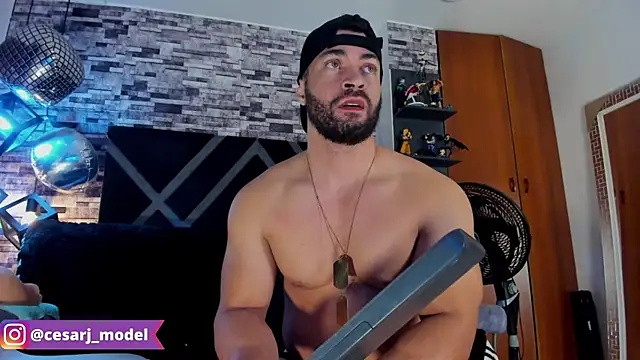 cesar jonnes online show from 01/05/25, 12:20