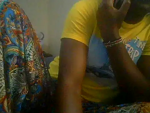 Snapshot of pretty_nanah chatting on 09/27/25, 09:14 pretty nanah online show from 09/27/25, 09:14