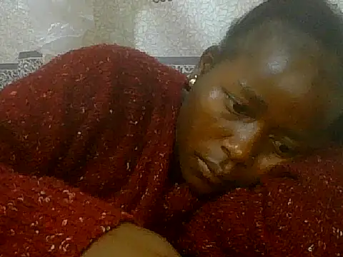 Snapshot of pretty_nanah chatting on 09/29/25, 09:47 pretty nanah online show from 09/29/25, 09:47