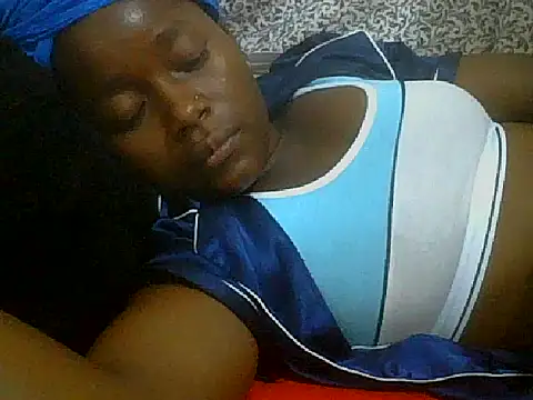 Snapshot of pretty_nanah chatting on 10/03/25, 04:26 pretty nanah online show from 10/03/25, 04:26