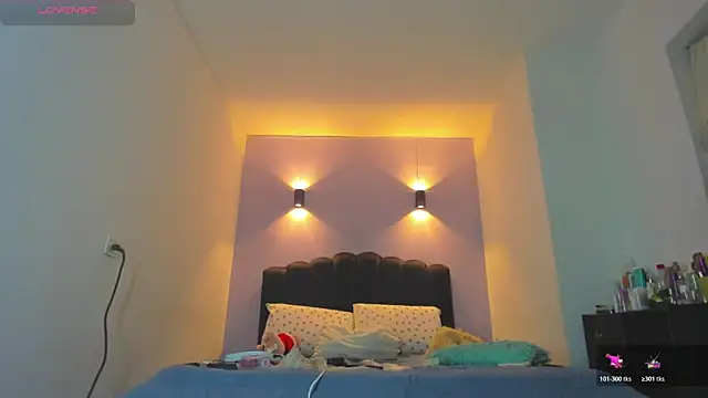 Sofia Clauss  online show from 02/24/26, 04:43