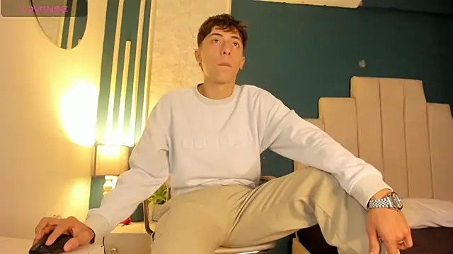 AlessandroDybala online show from 01/04/25, 12:05