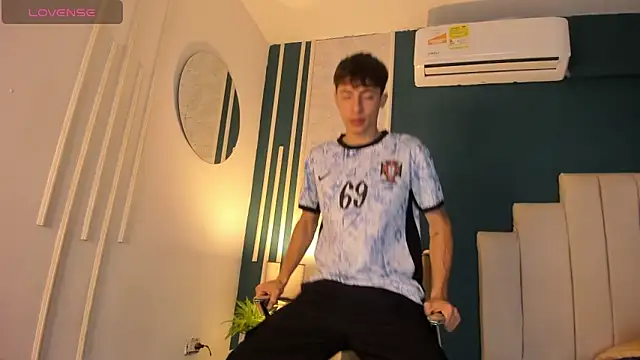 AlessandroDybala online show from 01/26/25, 12:01