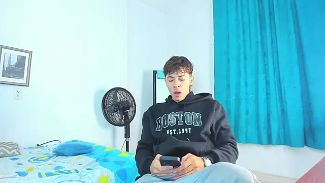 AlessandroDybala online show from 03/25/26, 11:49