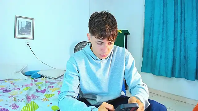 AlessandroDybala online show from 04/16/26, 12:28