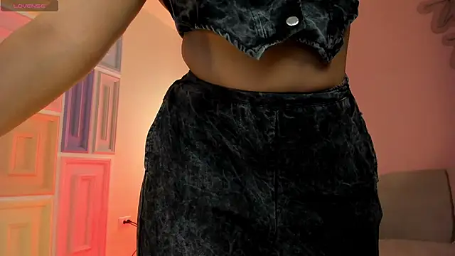 Snapshot of AnnaBrooks1 chatting on 03/21/25, 07:24 AnnaBrooks1 online show from 03/21/25, 07:24