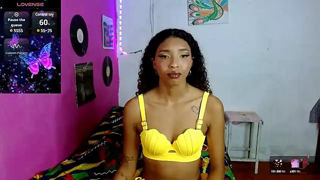 sensitive brunette online show from 01/12/25, 11:58