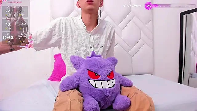 JeanRam18 online show from 12/15/25, 01:04