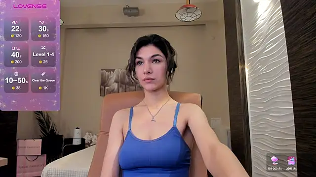 Snapshot of MonicaVii chatting on 12/15/24, 06:29 MonicaVii online show from 12/15/24, 06:29