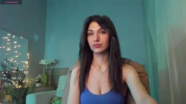 Snapshot of MonicaVii chatting on 03/20/25, 10:51 MonicaVii online show from 03/20/25, 10:51