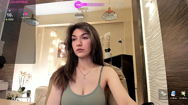 Snapshot of MonicaVii chatting on 11/26/25, 12:22 MonicaVii online show from 11/26/25, 12:22