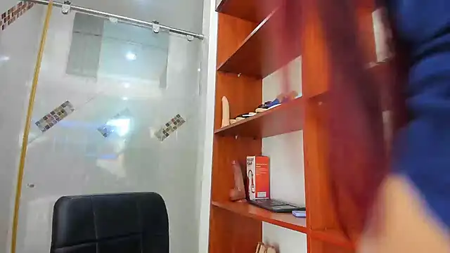 FOXYRIVER  online show from 02/26/25, 02:46