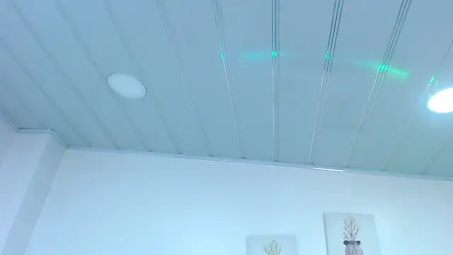 candy lux  online show from 10/03/25, 08:39