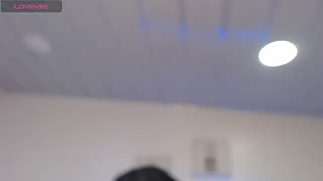 Snapshot of candy_lux_ chatting on 05/30/26, 03:31 candy lux online show from 05/30/26, 03:31