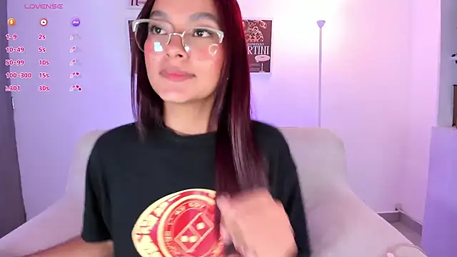 Snapshot of barbie_brunette3 chatting on 03/18/26, 04:48 barbie brunette3 online show from 03/18/26, 04:48