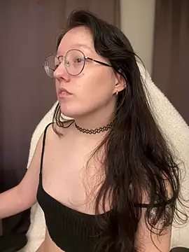 Snapshot of emigooflordXD chatting on 12/12/24, 10:34 emigooflordXD online show from 12/12/24, 10:34