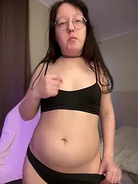 Snapshot of emigooflordXD chatting on 12/18/24, 09:36 emigooflordXD online show from 12/18/24, 09:36