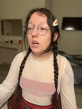 Snapshot of emigooflordXD chatting on 10/10/25, 06:12 emigooflordXD online show from 10/10/25, 06:12