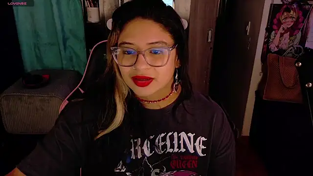 Snapshot of mollyshake1 chatting on 04/29/26, 06:17 mollyshake1 online show from 04/29/26, 06:17