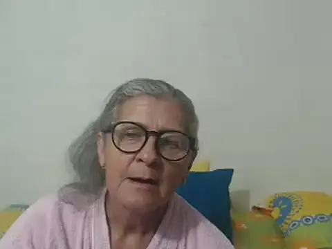 Snapshot of candy_mature_ chatting on 01/19/25, 11:10 candy mature  online show from 01/19/25, 11:10