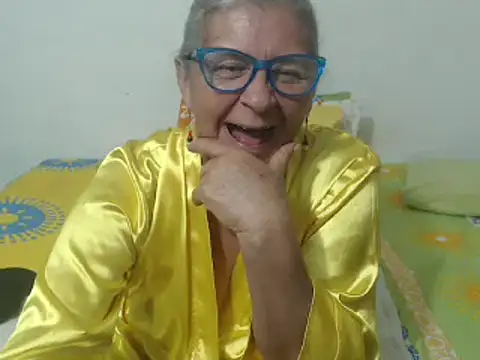 Snapshot of candy_mature_ chatting on 01/24/25, 01:03 candy mature  online show from 01/24/25, 01:03
