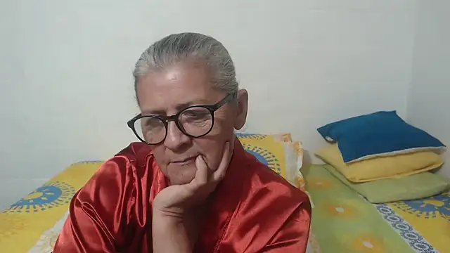 Snapshot of candy_mature_ chatting on 02/03/25, 12:47 candy mature  online show from 02/03/25, 12:47