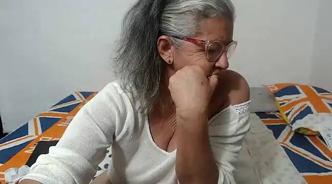 Snapshot of candy_mature_ chatting on 02/25/25, 12:58 candy mature  online show from 02/25/25, 12:58