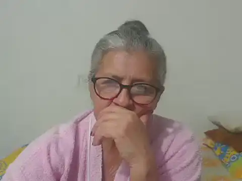 Snapshot of candy_mature_ chatting on 03/11/25, 11:15 candy mature  online show from 03/11/25, 11:15