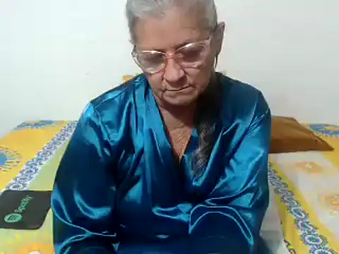 Snapshot of candy_mature_ chatting on 03/21/25, 02:07 candy mature  online show from 03/21/25, 02:07