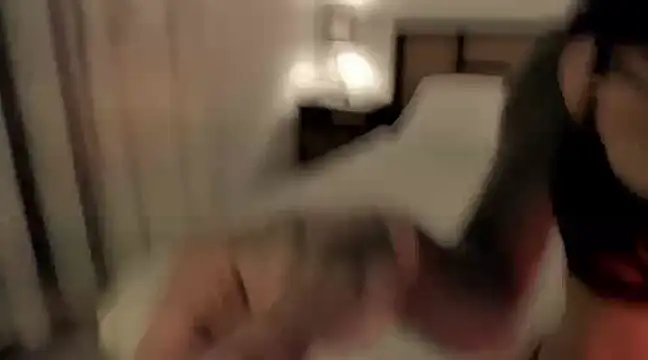 Snapshot of vangie_ chatting on 03/13/25, 12:48 vangie online show from 03/13/25, 12:48