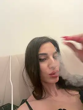 Snapshot of RebecaMur chatting on 02/28/26, 05:36 RebecaMur online show from 02/28/26, 05:36