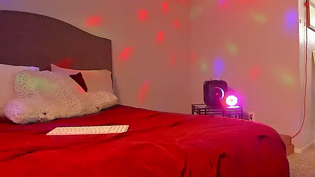 yiauana online show from 02/21/26, 04:46