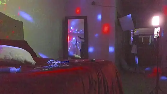 yiauana online show from 03/29/26, 02:55