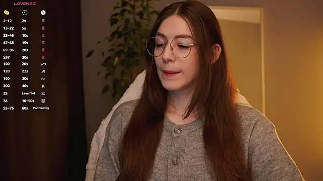 Snapshot of Ester_Hill chatting on 11/26/25, 04:57 Ester Hill online show from 11/26/25, 04:57