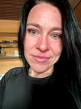 CuteNata online show from 11/15/25, 11:07