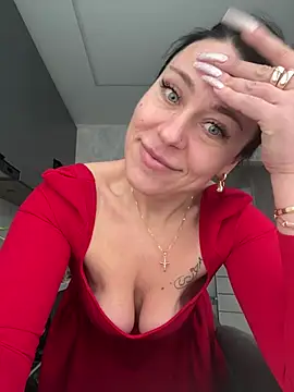 Snapshot of CuteNata chatting on 02/08/26, 11:13 CuteNata online show from 02/08/26, 11:13