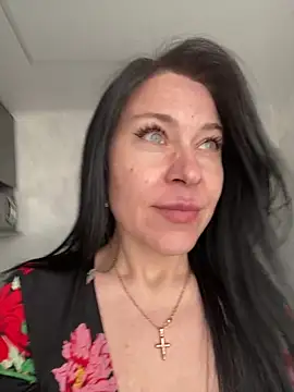 Snapshot of CuteNata chatting on 04/14/26, 01:06 CuteNata online show from 04/14/26, 01:06