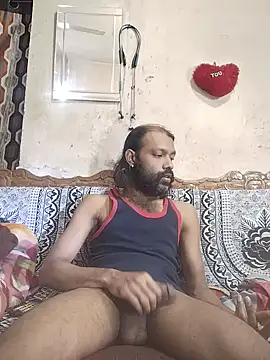 Snapshot of BadBoySmoker7070 chatting on 03/01/25, 12:07 BadBoySmoker7070 online show from 03/01/25, 12:07