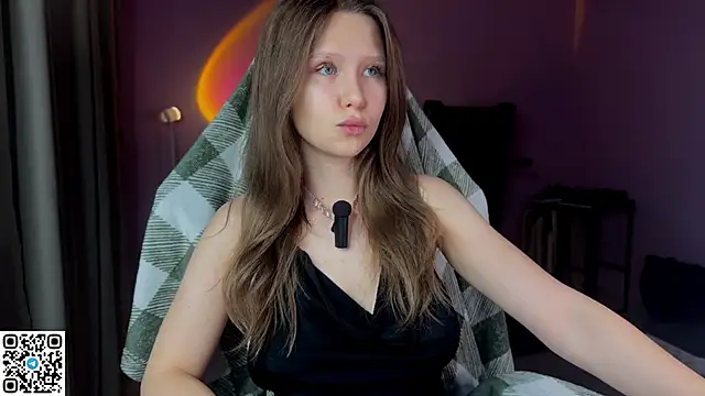 Ameliia castro online show from 11/09/25, 04:05