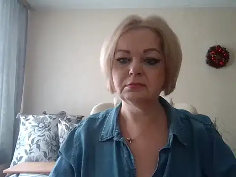 SofiyaPetrova online show from 01/15/26, 10:53