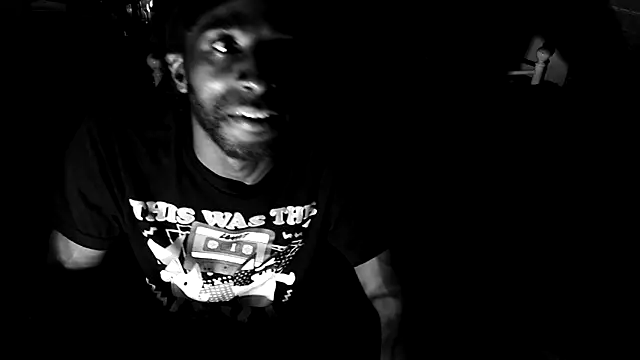 Snapshot of razzynolight chatting on 04/16/26, 09:21 razzynolight online show from 04/16/26, 09:21