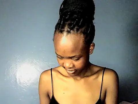 Snapshot of cyberbunnie chatting on 12/10/24, 03:22 cyberbunnie online show from 12/10/24, 03:22