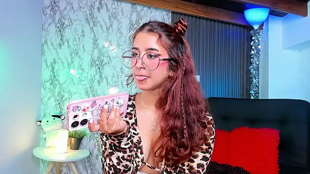 chloe blue online show from 02/23/25, 02:57