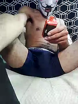 Snapshot of Sir-meltsclearrockzalot chatting on 02/08/25, 08:52 Sir-meltsclearrockzalot online show from 02/08/25, 08:52