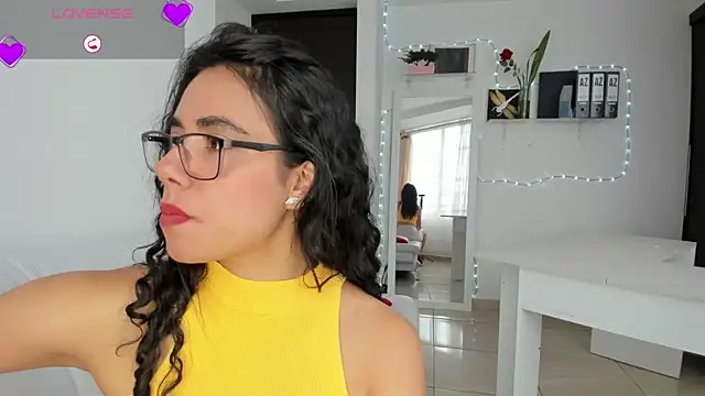 Snapshot of susana_monroy chatting on 02/07/26, 08:34 susana monroy online show from 02/07/26, 08:34