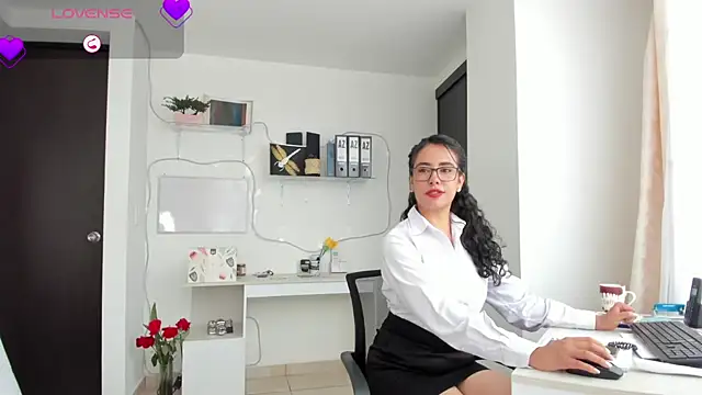 Snapshot of susana_monroy chatting on 04/24/26, 07:16 susana monroy online show from 04/24/26, 07:16