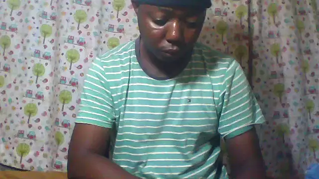 Snapshot of little__joy chatting on 05/07/26, 03:50 little joy online show from 05/07/26, 03:50