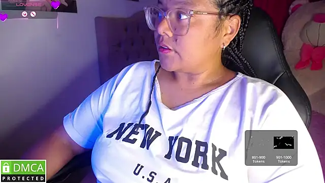 KittyHot20 online show from 10/27/25, 12:26