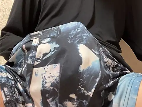 lkun9 online show from 11/05/25, 02:06