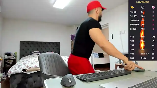 supermanboy94 online show from 02/12/26, 07:03